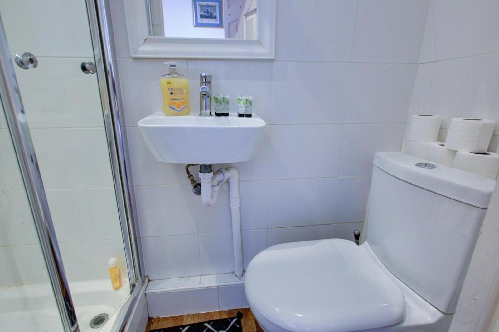 Streathem Hotel London Bagian luar foto